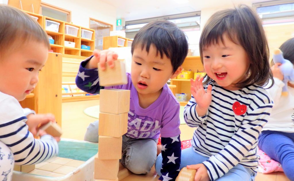 楽しむ園児